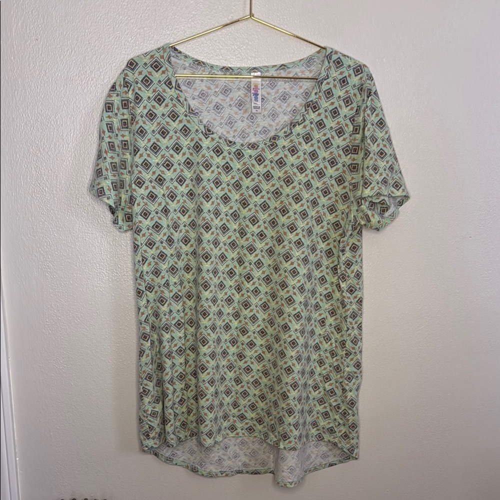 Women’s XL LulaRoe Green Relaxed Short Sleeve T-Shirt